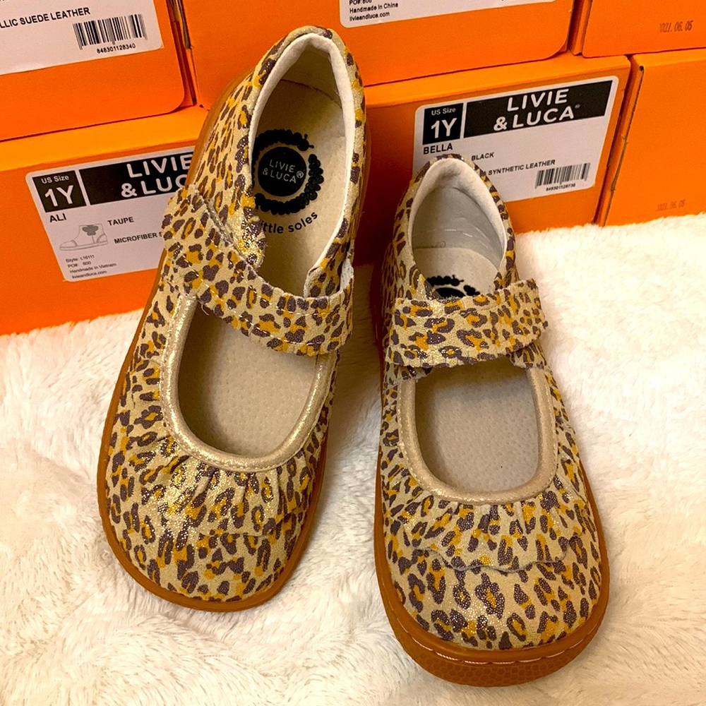 Livie and Luca Ruche size 1